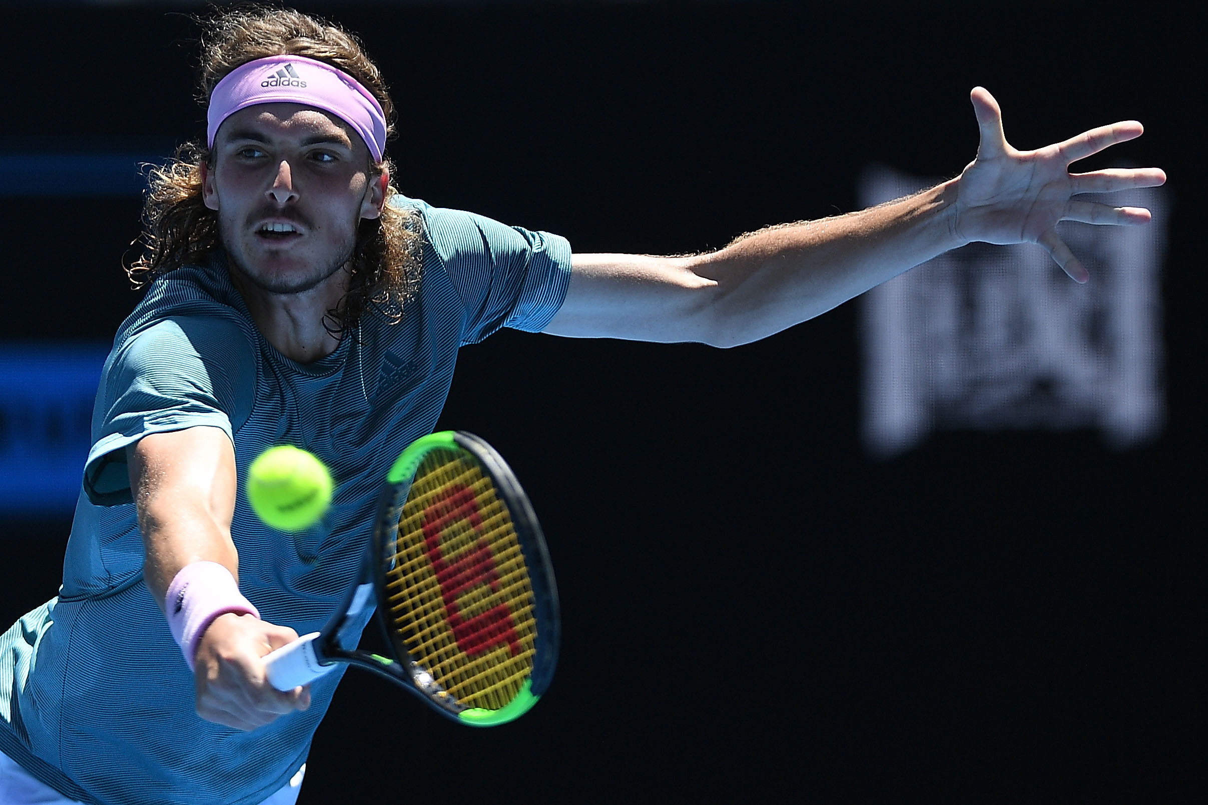 关于澳网逆转ATP总决赛，西西帕斯扛起全队的信息