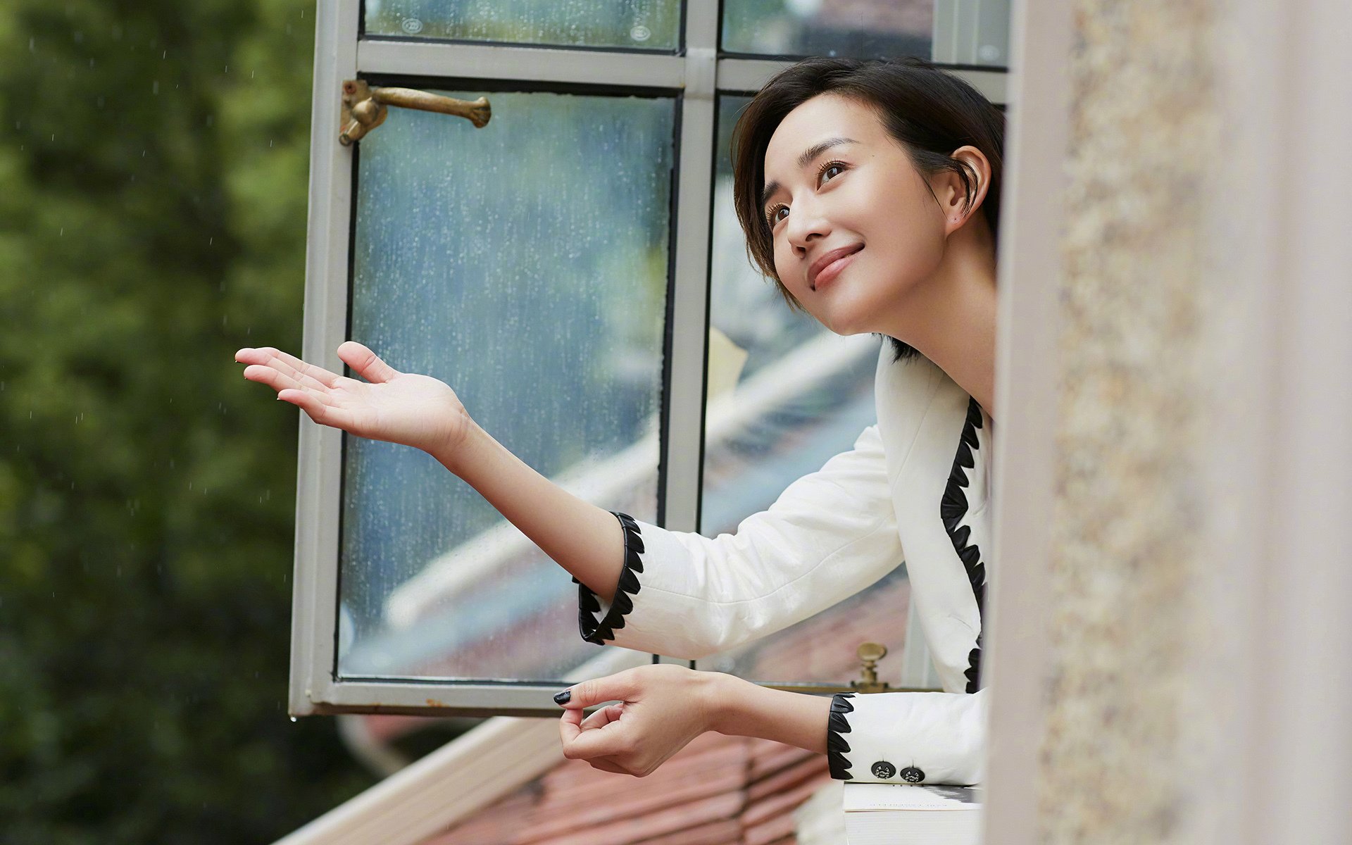 吞噬安菲尔德的风暴 与 被它唤醒的巨兽—那不勒斯4-1利物浦，一场改变赛季DNA的焦点战